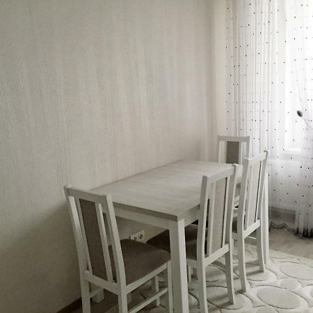 Center Apartment on Albisoara Street Chişinǎu Buitenkant foto