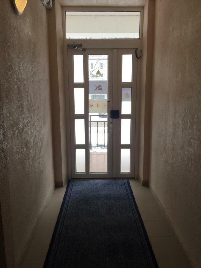 Center Apartment on Albisoara Street Chişinǎu Buitenkant foto